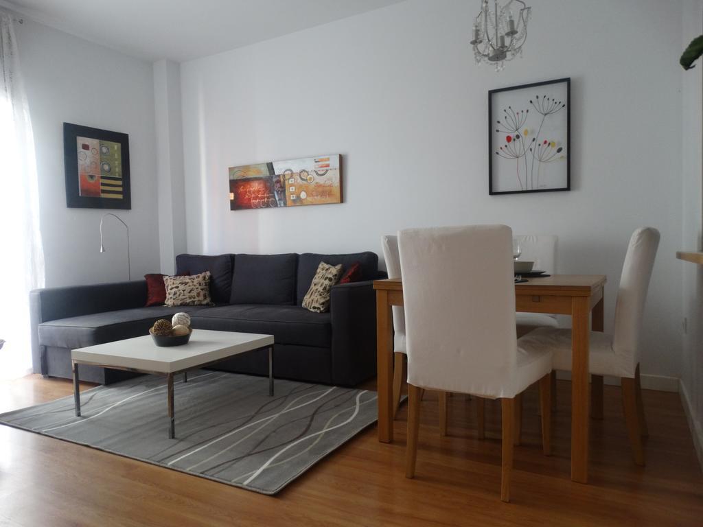 Málaga Apartamentos - Montaño, 18 Quarto foto